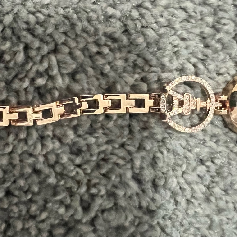 $7 Gorgeous Paris Watch. Can be sized. New. $7 WHEN BUNDLED WITH 3 OR MORE ITEMS - Picture 7 of 16